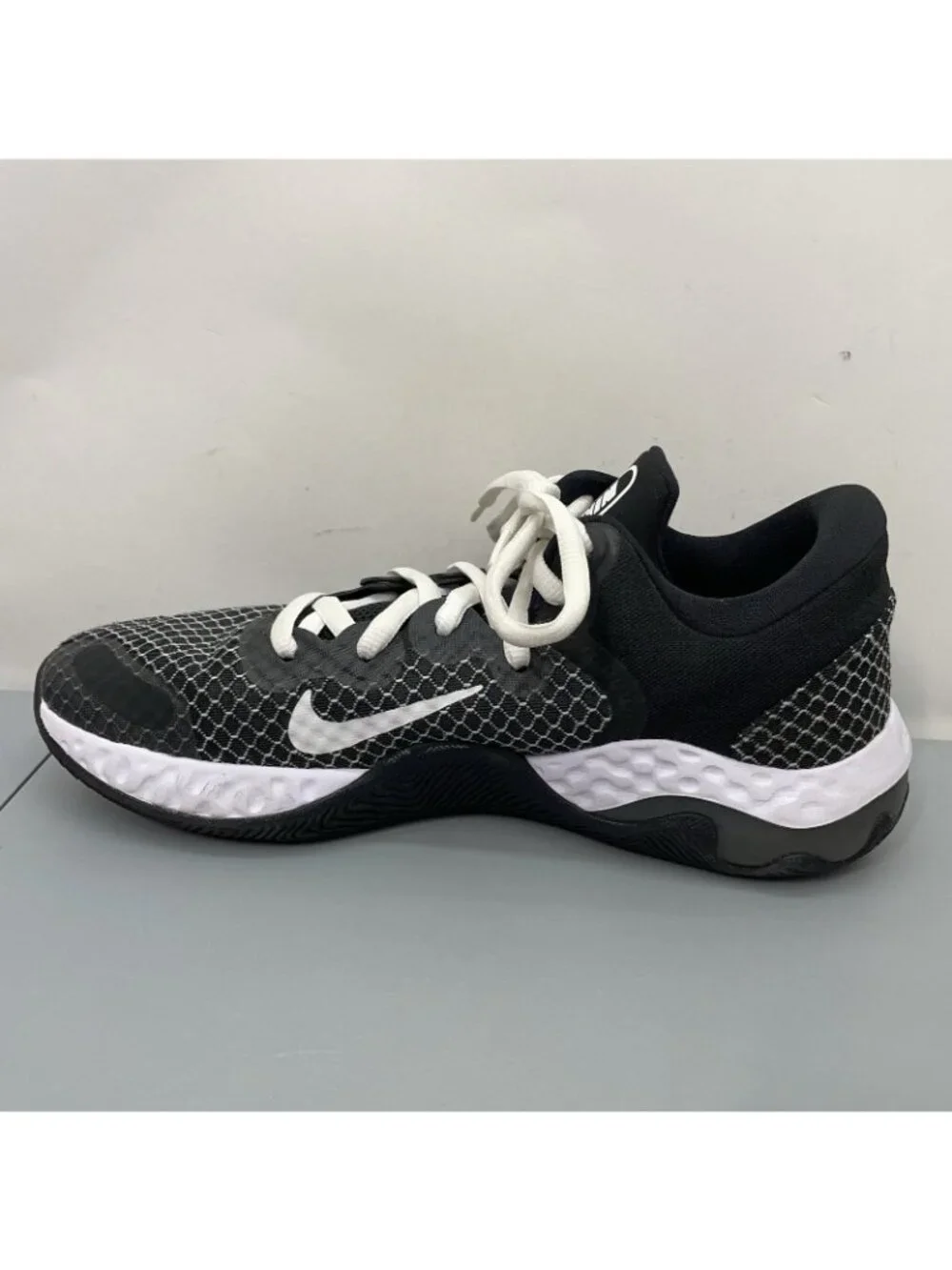 Nike Renew Elevate 2 Basketball Shoes Sneakers Running Athletic Black Mens 11.5